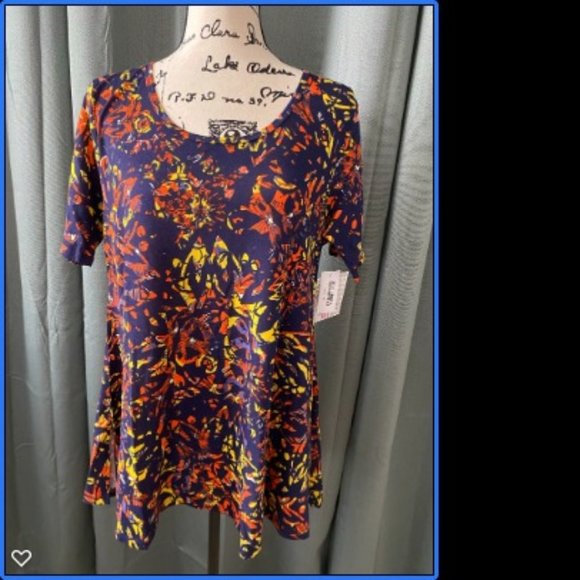 LuLaRoe Perfect T Medium-NWT - Picture 1 of 1